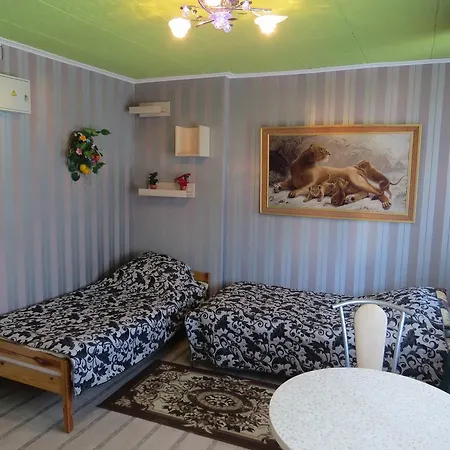 15 Guest house